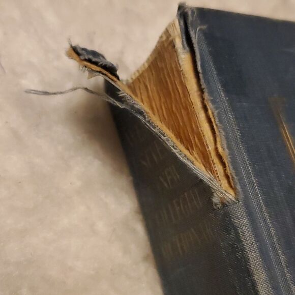 Vintage Webster's Seventh New Collegiate Dictionary Blue & Gold Hardcover 1967 - Picture 4 of 14